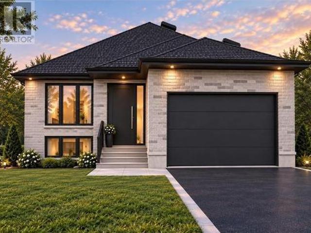 5368 Donald Street, Azilda, ON, P0M 1B0 house for sale | Listing ID 2130 | Royal LePage