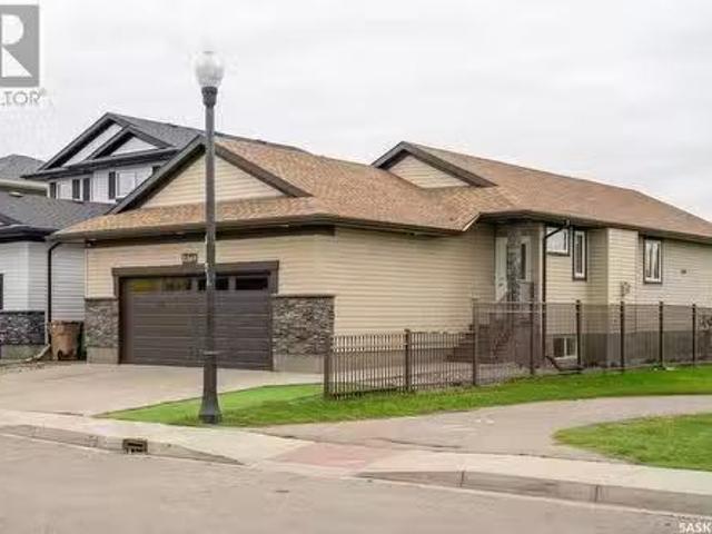 5369 Aerial Crescent, Regina, SK, S4W 0C9 house for sale Li.