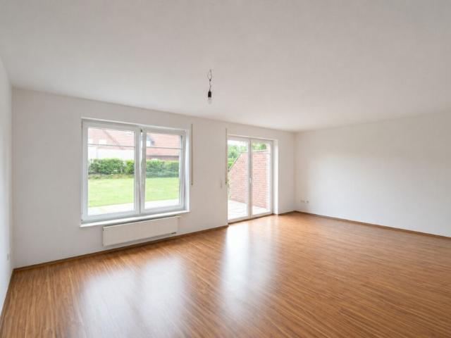 5361 Attraktive Doppelhaushälfte mit Carport in zentraler Lage von Edewecht