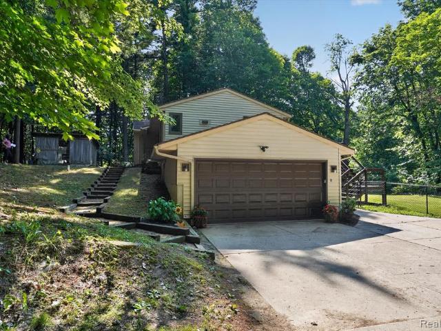 5361 Clark Road