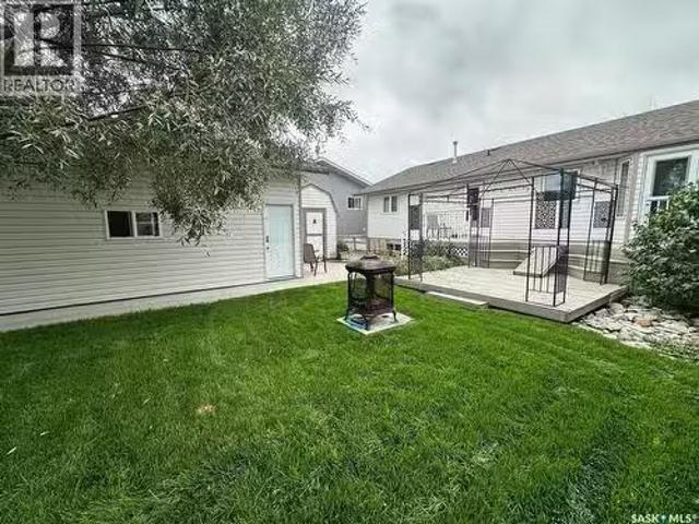 536 5Th Avenue, Hudson Bay, SK, S0E 0E0 house for sale List.