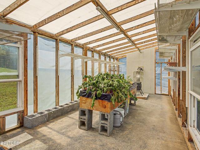 536 Corum Rd