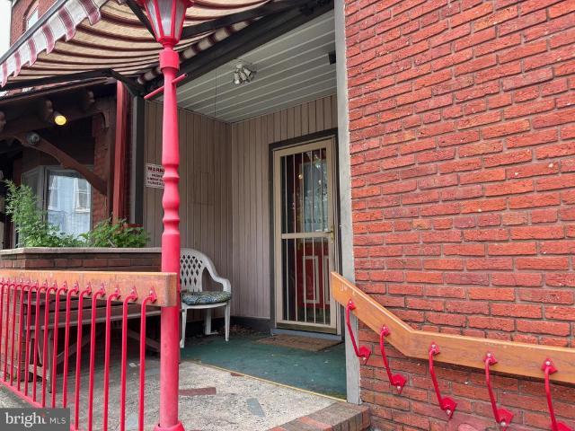 536 Hudson Street