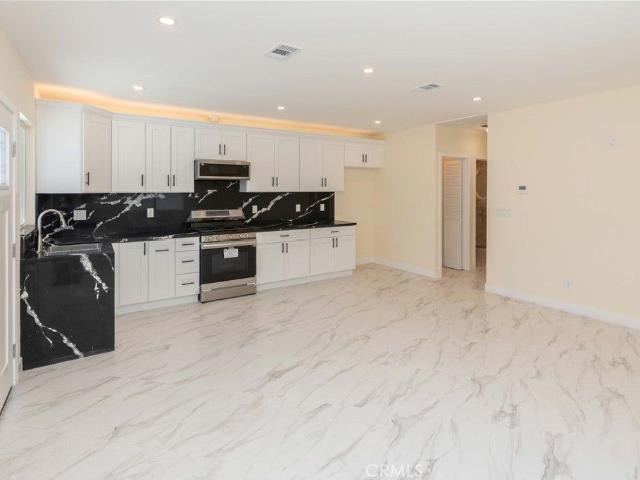 536 Myrtle #A, Glendale, US, CA