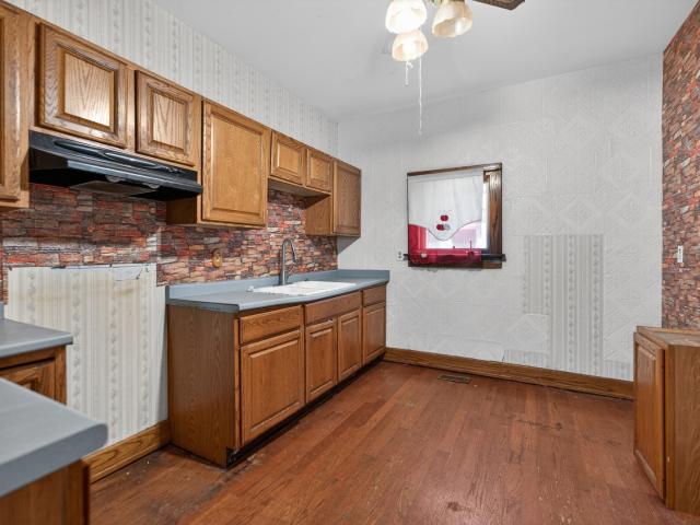 536 N 7th Street
