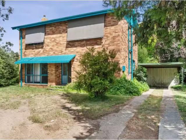 536 Northbourne Avenue, Downer House for rent Listed by Amand.