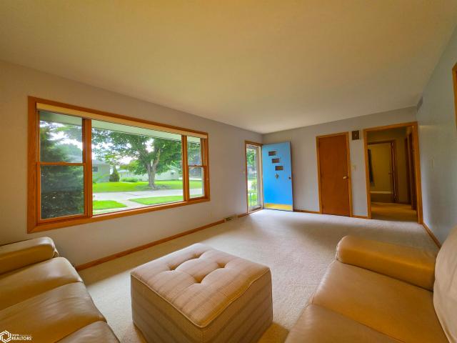 536 S 6Th Street