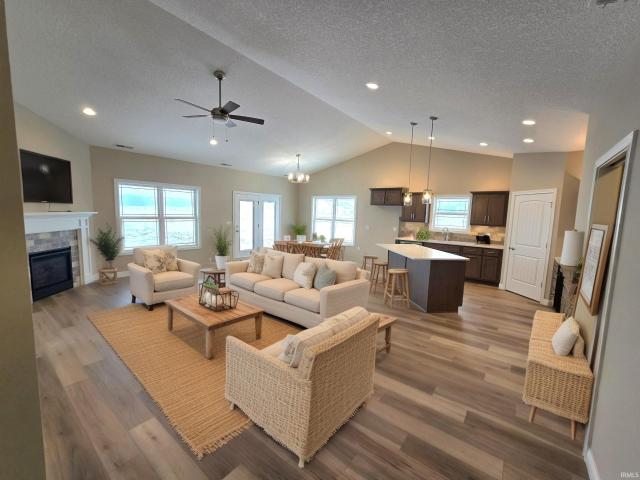 5374 Rio Azul Cove