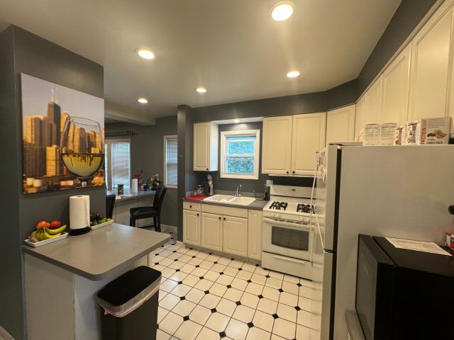 5377 n magnet avenue