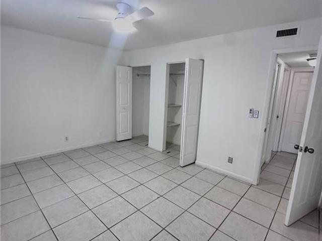 5370 16th Pl SW Unit I1, Naples, US, FL