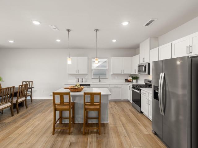 537 Brickview Court