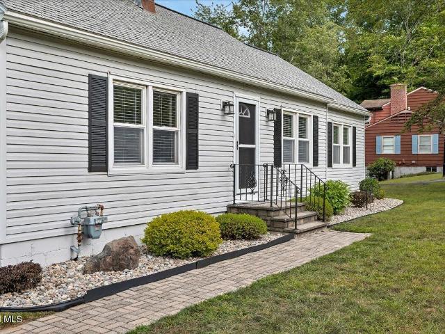 537 Sand Creek Road