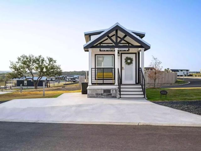 5386 Ranch Road 1376 Rd # 56