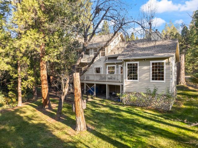53875 Dogwood Creek Dr, Bass Lake, CA 93604 | MLS #FR25275