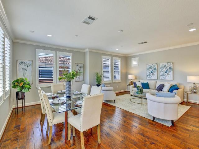 538 Selby Ln