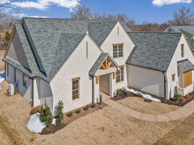 5392 Grayson Way