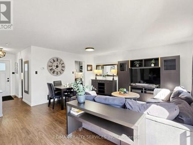 57 93 Hansen Road N, Brampton, ON, L6V 3C8 townhouse for sale | Listing ID W13853 | Royal LePage