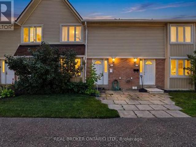 57 2079 The Collegeway Drive, Mississauga, ON, L5L 3M1 townhouse for sale | Listing ID W13530 | Royal LePage