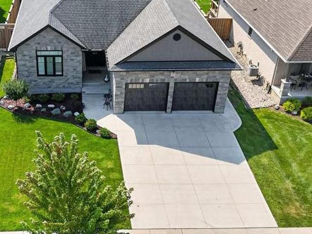 57 Talbot Grove Lane, Southwold Talbotville, ON, N5P 3T2 house for sale | Listing ID X13673 | Royal LePage
