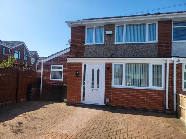 57 Talbot Road 3 bed semi detached house to rent £1,300 pcm £300 pw
