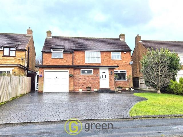 57 Thorney Road, Streetly, B74 3HU, United Kingdom | 3 bed duplex for rent #139332829 | Rentberry