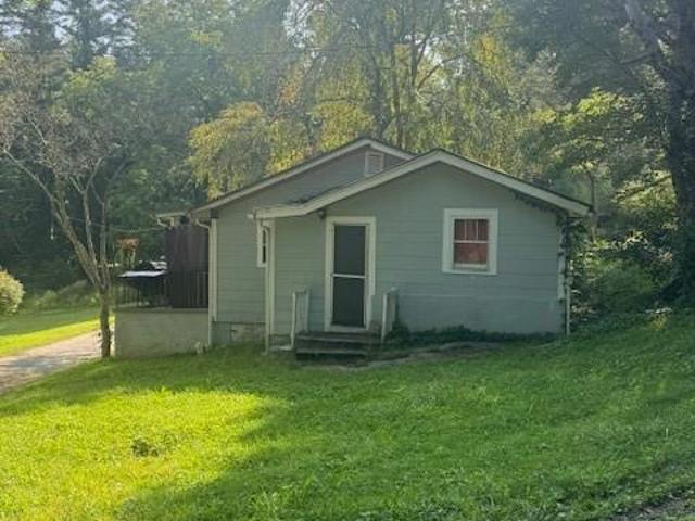 57 Twin Ponds Lane