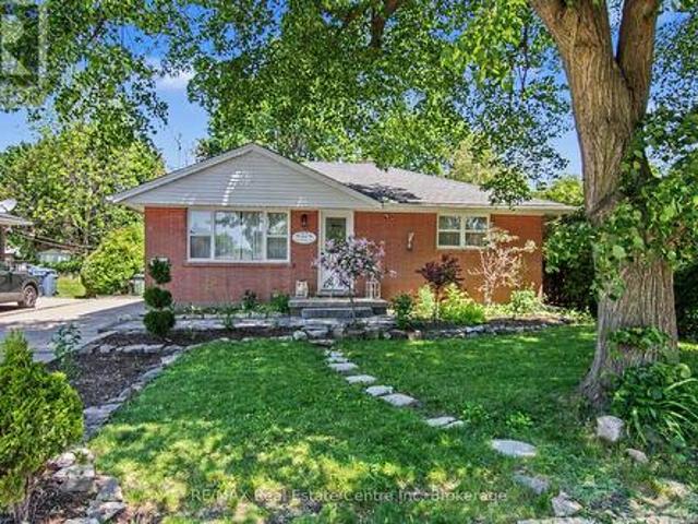57 Vancouver Drive, Guelph St. George'S, ON, N1E 2G1 house for sale | Listing ID X13800 | Royal LePage