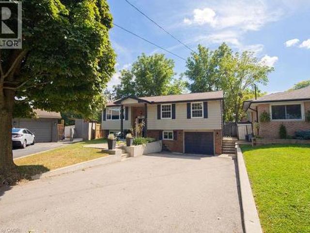 57 Valery Court, Hamilton, ON, L9C 2W2 house for sale | Listing ID 40866 | Royal LePage