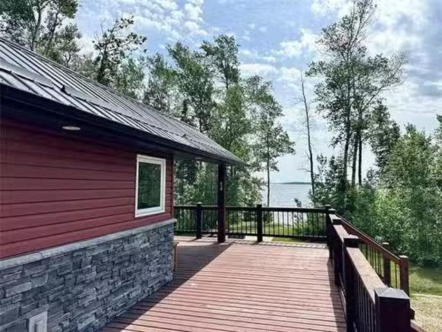 57 Wildrose Lane, Grindstone Provincial Pk, MB, R0C 2R0 hous.