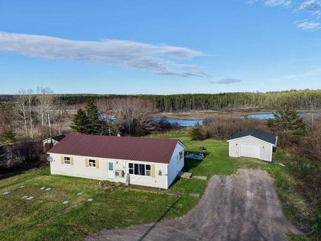 57 Bennies Lane Extension, Louisdale, NS, B0E 1V0 house for sale | Listing ID 202612 | Royal LePage