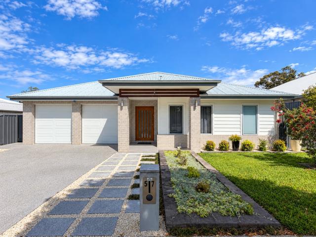 57 Bowline Circuit, CORLETTE NSW 2315