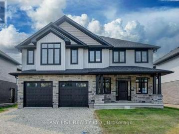 Wellington, Ontario - Fireplace