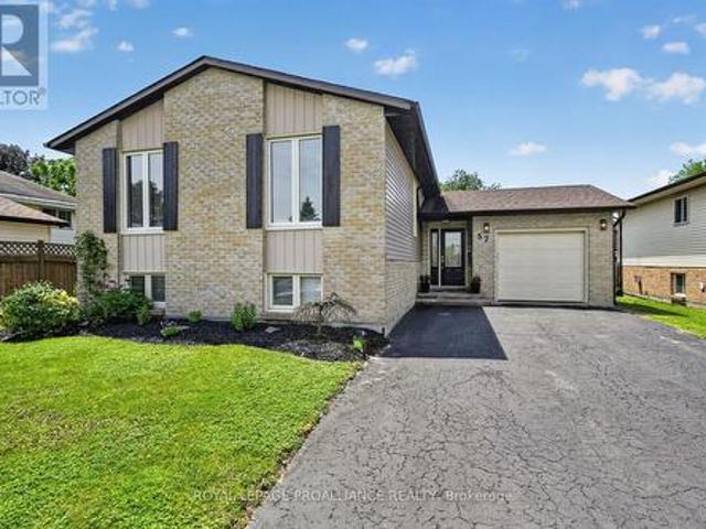 57 Cambridge Crescent, Brockville, ON, K6V 6L7 house for sale | Listing ID X13504 | Royal LePage