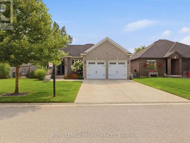 57 Caverhill Crescent, Middlesex Centre Komoka, ON, N0L 1R0 house for sale | Listing ID X13683 | Royal LePage