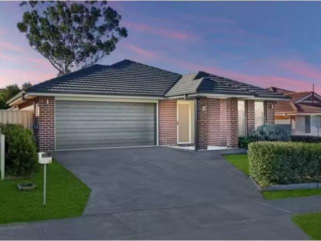 57 Cedar Cutters Cres, Cooranbong House for rent Listed by Lo.