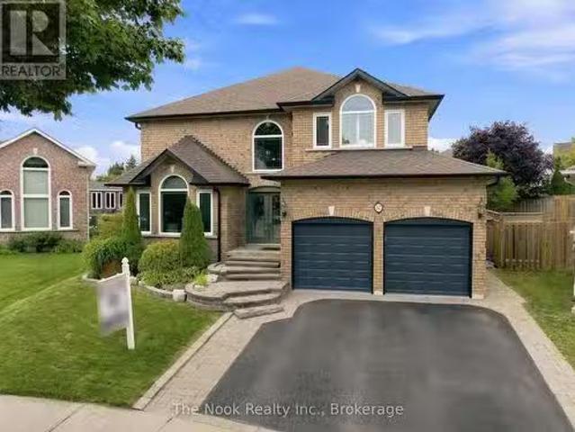 57 Finnegan Place, Whitby Pringle Creek, ON, L1R 2K9 house.