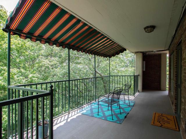 57 Hanover Circle # 319