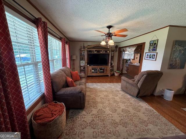 57 Lakeside Drive