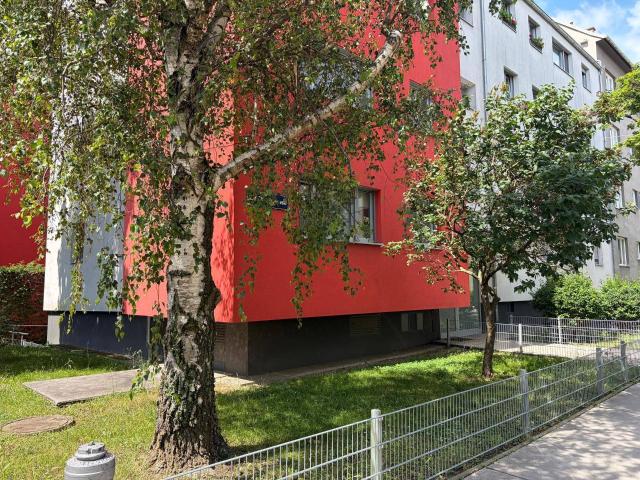 57 m² Wohnung in Liesing – mit Blick in den Schlosspark Liesing