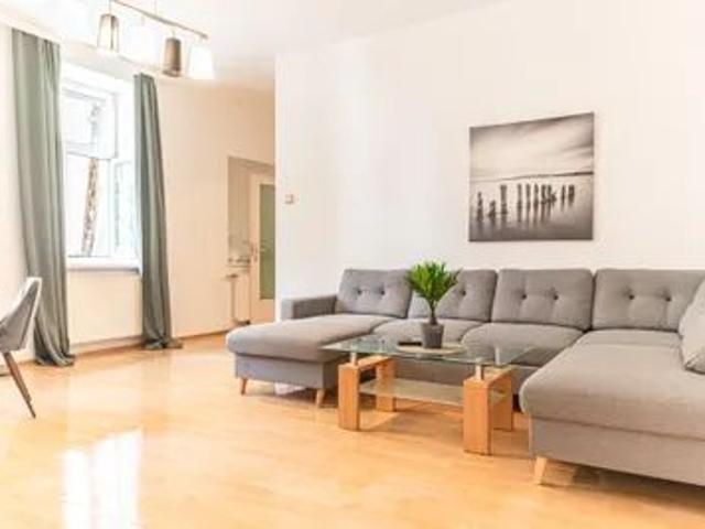 57 m² 3 Zimmer Wohnung mit 2 Schlafzimmern und Wohnzimmer 1150 Wien ab Oktober für 3 Monate zu vermieten