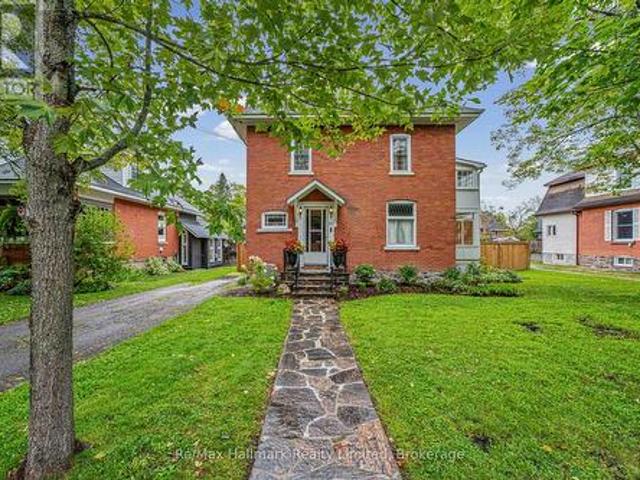 57 Mcmurray Street, Bracebridge, ON, P1L 2A1 house for sale | Listing ID X13821 | Royal LePage