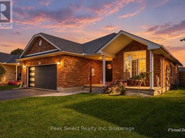 57 Parkhaven Crescent, St. Marys, ON, N4X 1E7 house for sale | Listing ID X14029 | Royal LePage