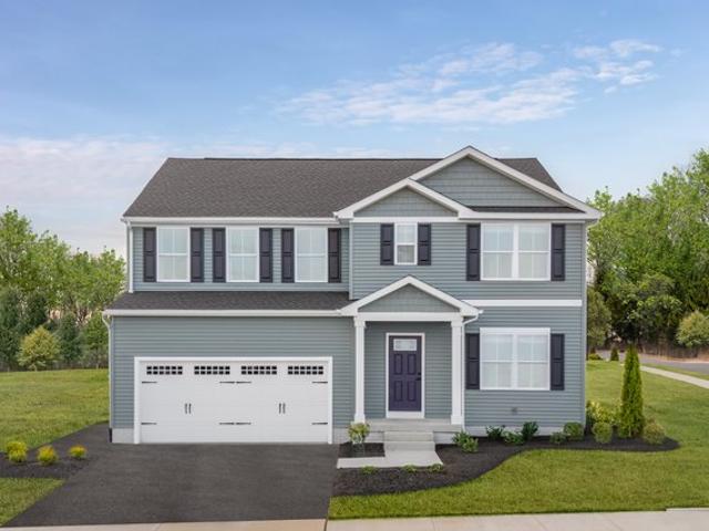 57 Summerfield Dr, Hanover, PA 17331