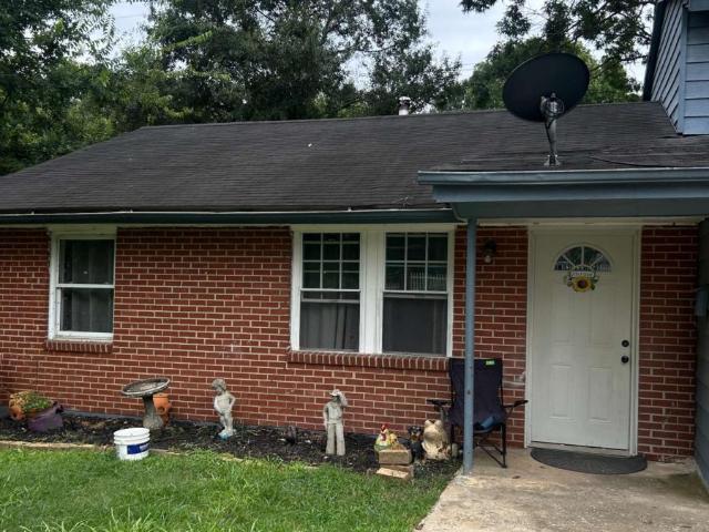 5405 Lee Circle