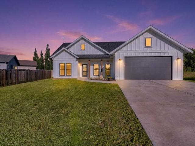 5406 Poplar Lane, Athabasca Town, AB, T9S 0A8 house for sale | Listing ID E4499 | Royal LePage