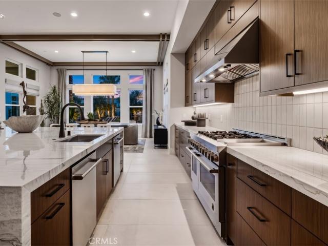 54085 Seattle Slew Way