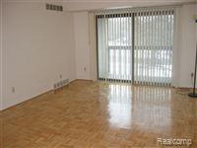 5400 Maple Ridge # 14