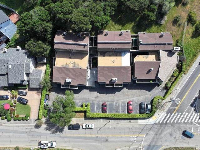 5400 Mountain Blvd 120