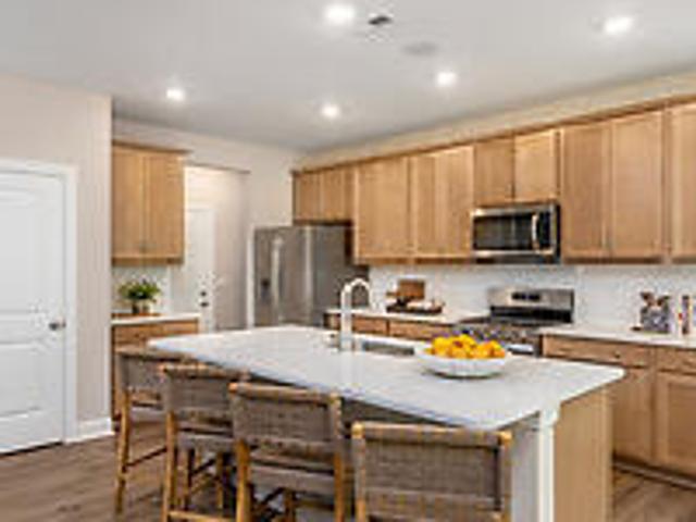 5400 Running Fox Lane