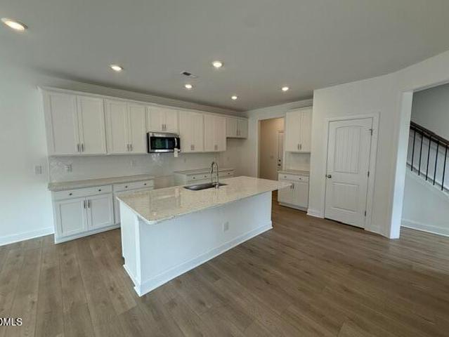 5401 Running Fox Lane